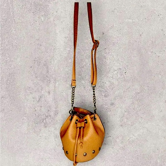 Jessica Simpson Janis Mini BUCKET Bag, Cognac, NWT - Picture 10 of 14